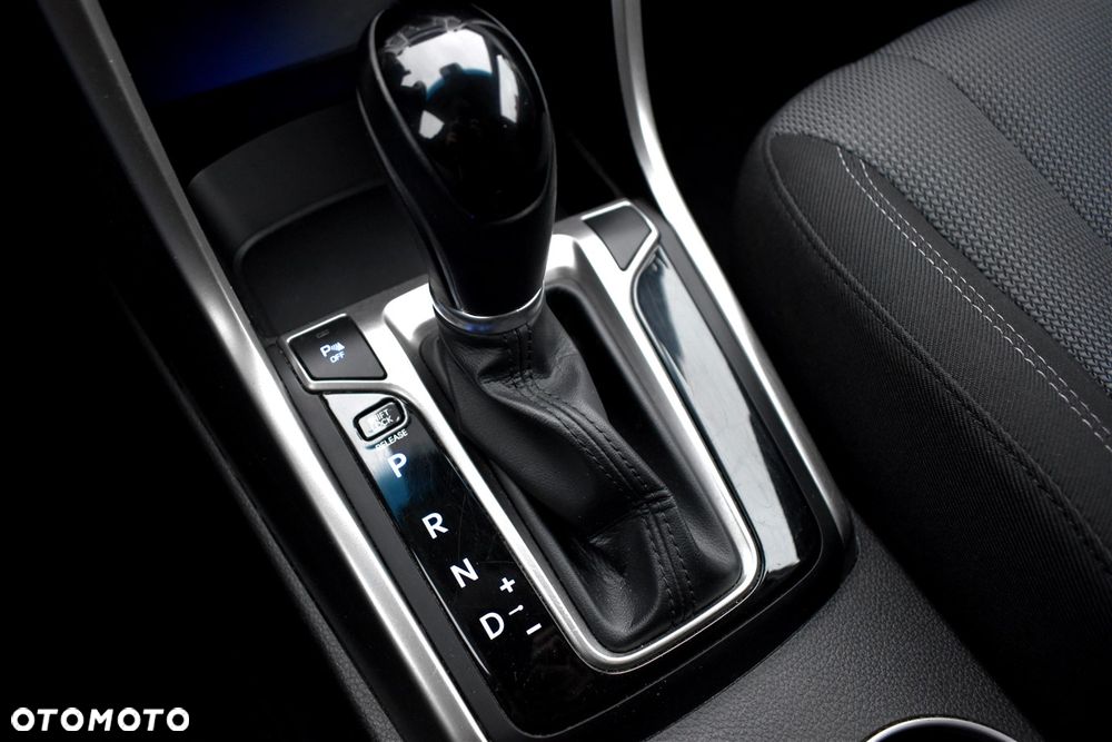 Hyundai i30 i30cw 1.6 CRDi Automatik Trend - 28