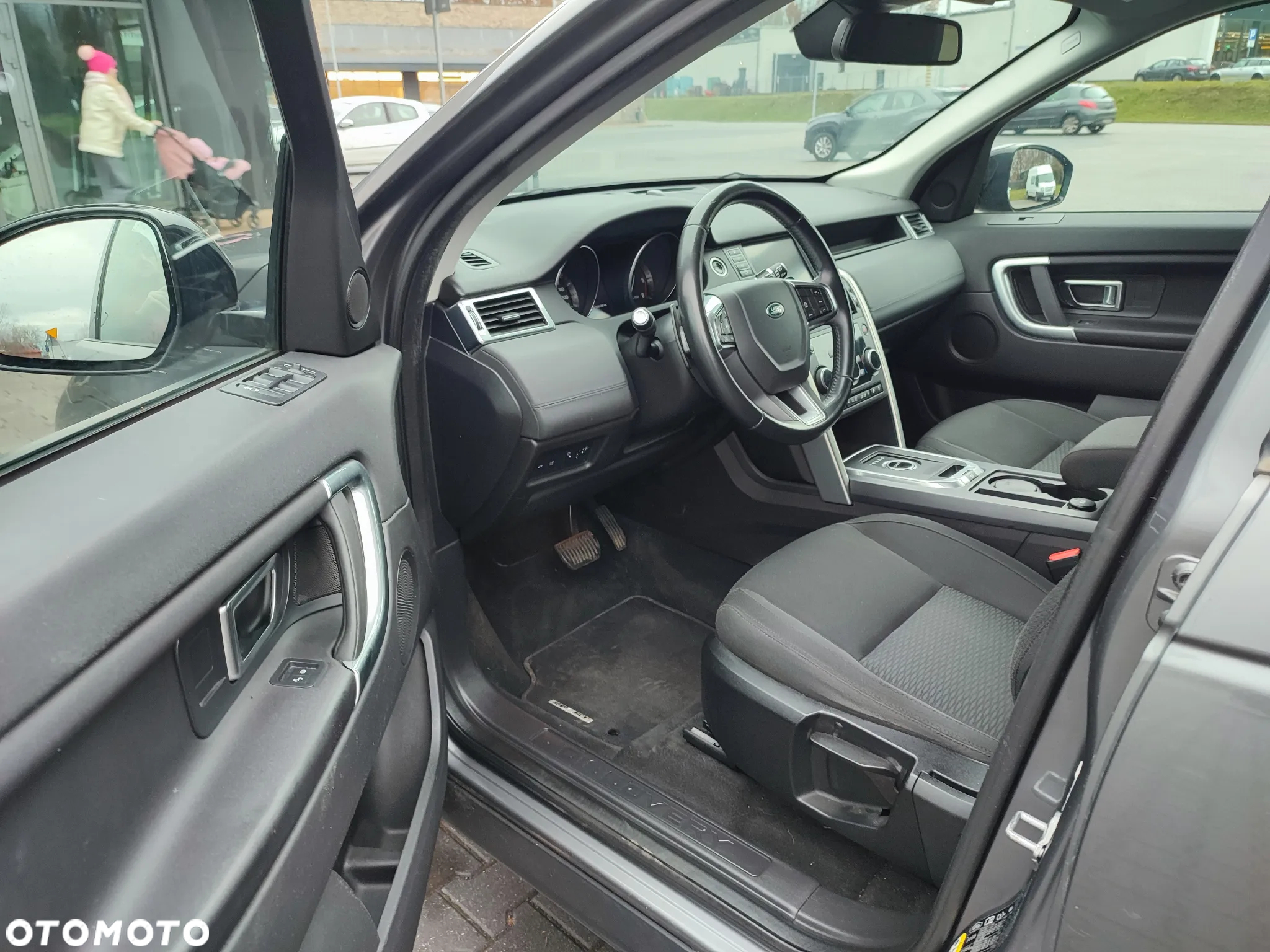 Land Rover Discovery Sport - 13