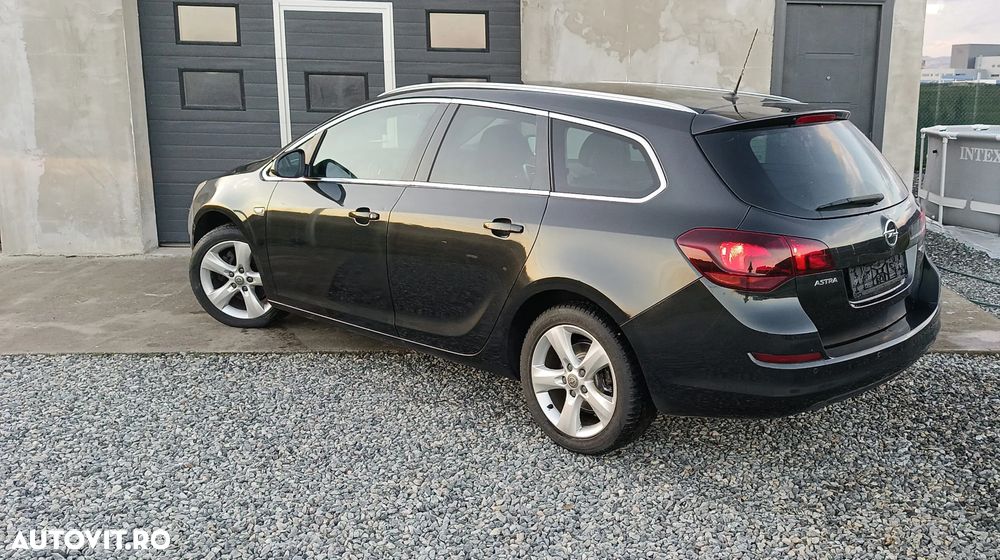 Opel Astra 1.7 CDTI DPF Sports Tourer - 4