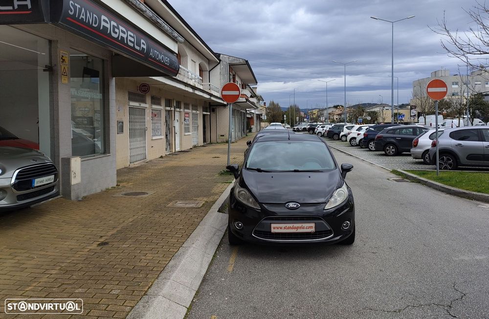 Ford Fiesta 1.25 Techno - 2