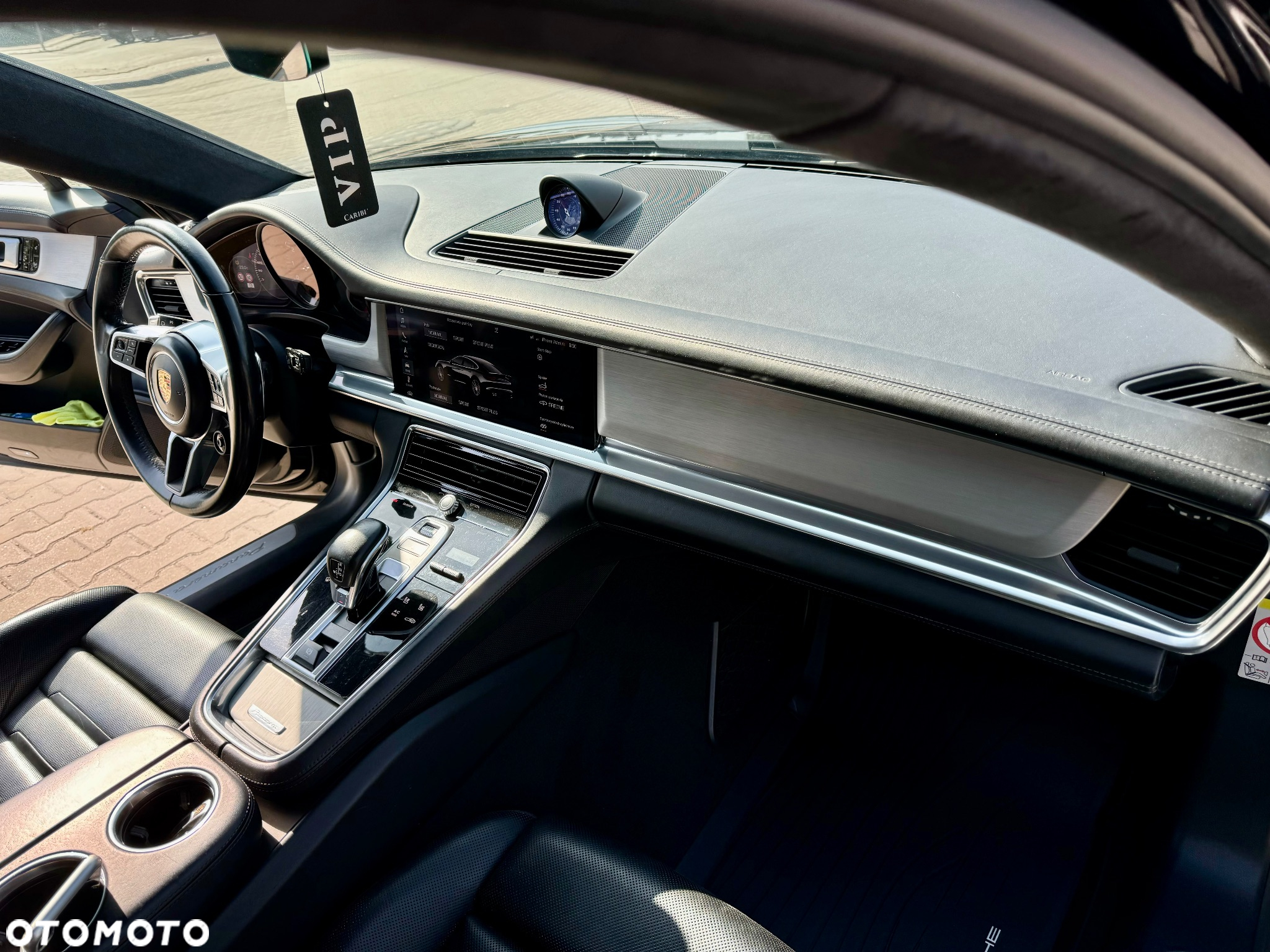 Porsche Panamera Turbo - 23