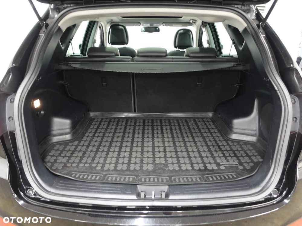 Hyundai ix35 2.0 CRDi 4WD Automatik Premium - 25