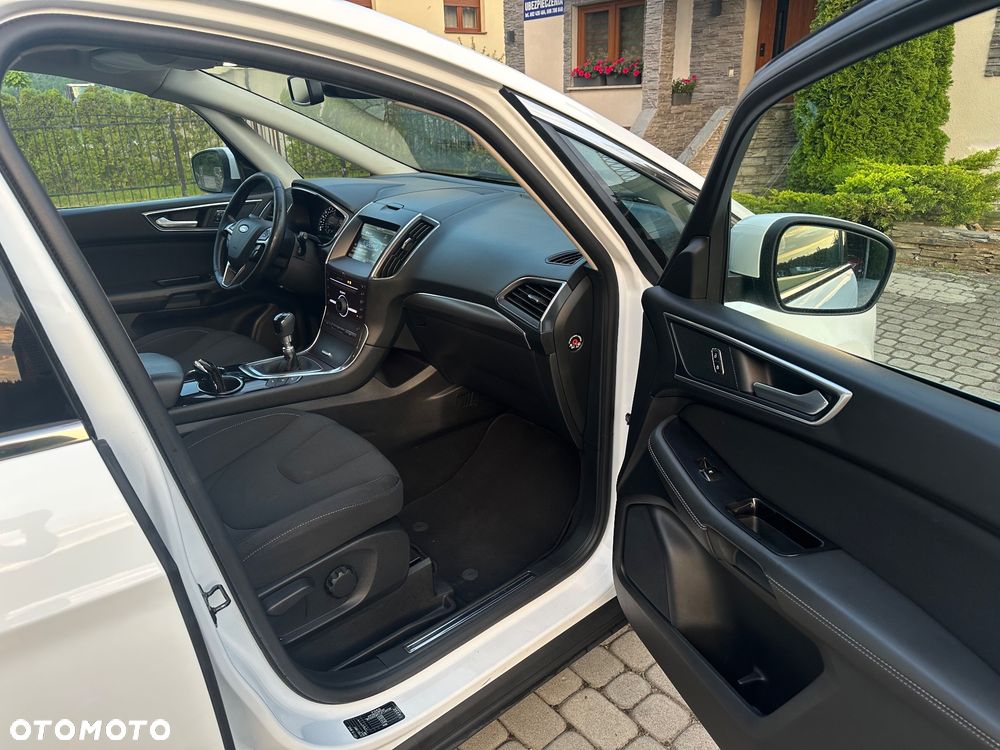 Ford S-Max 2.0 TDCi 4WD Titanium - 24