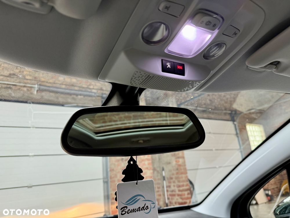 Peugeot 2008 1.2 Pure Tech Crossway S&S - 25