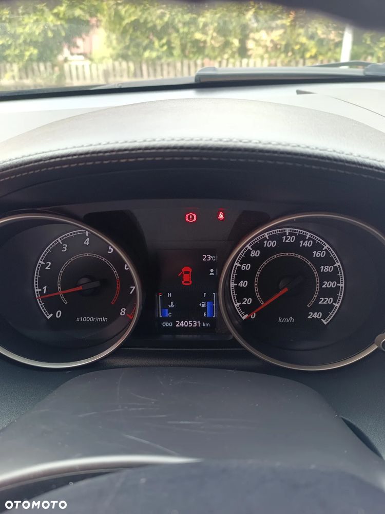 Mitsubishi Outlander 2.0 Invite 2WD EU5 - 10