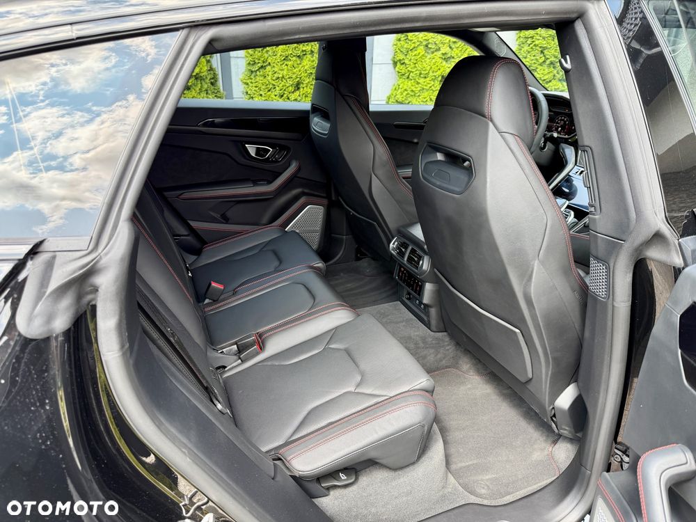 Lamborghini Urus - 28