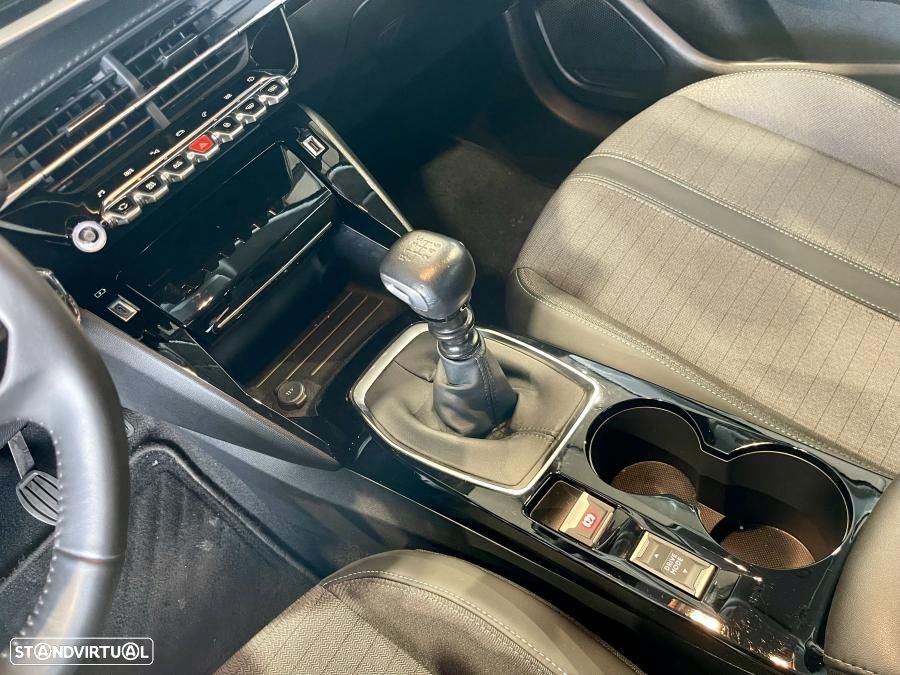 Peugeot 208 1.2 PureTech Allure Pack - 19