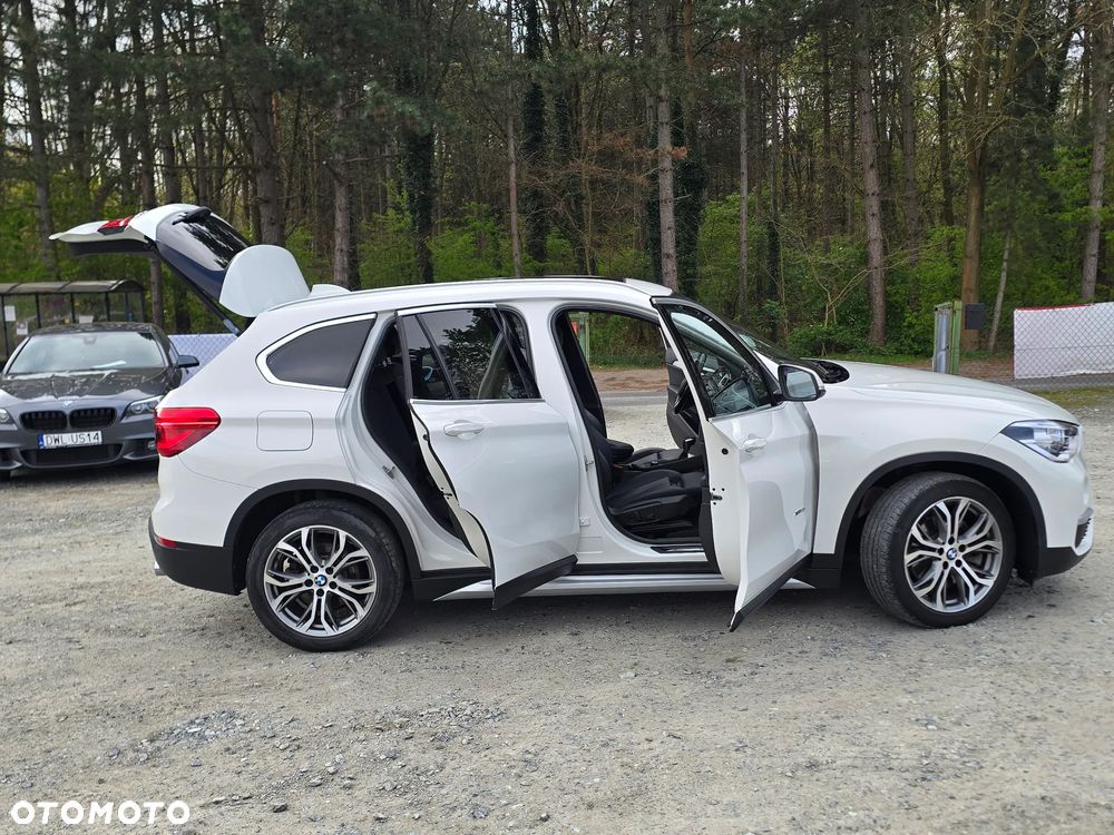 BMW X1 xDrive25i xLine - 18