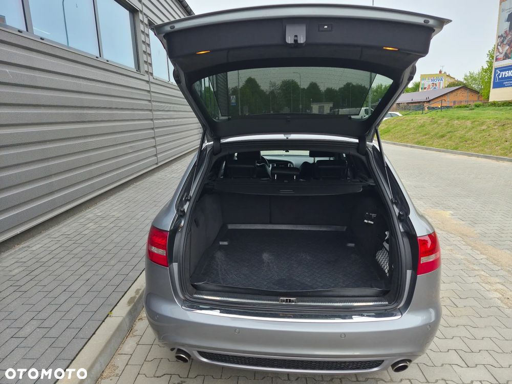Audi A6 Avant - 16
