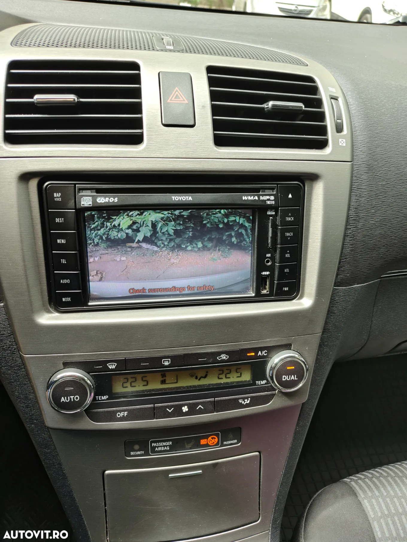 Toyota Avensis 1.8 Executive - 10