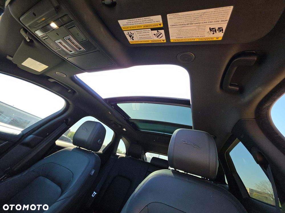Jaguar F-Pace P250 AWD S - 6