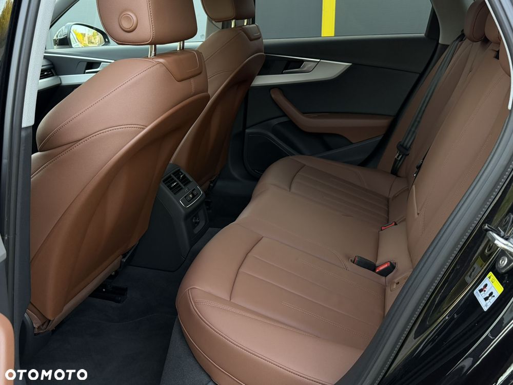 Audi A4 Avant 40 TDI quattro S tronic advanced - 32