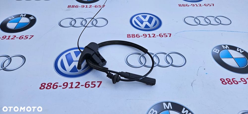 Audi A3 8P Linka otwierania maski silnika Cięgno Dźwignia maski silnika 8P0823535B - 1