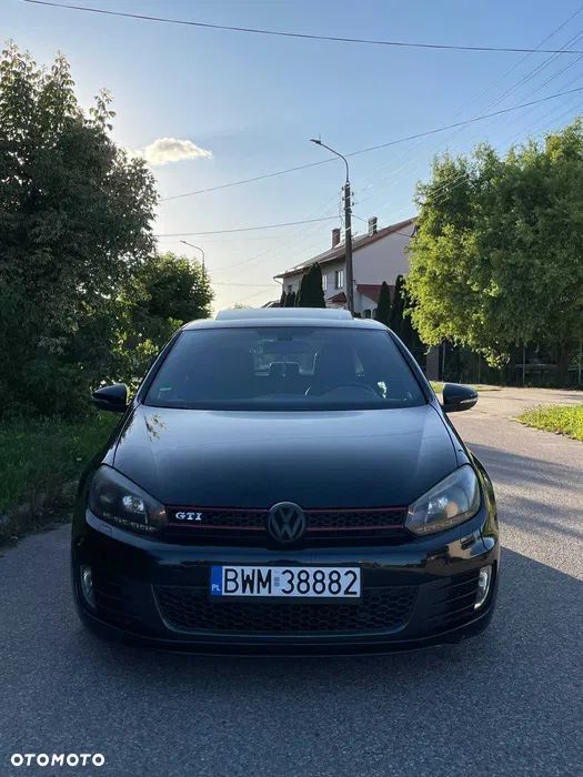 Volkswagen Golf - 5