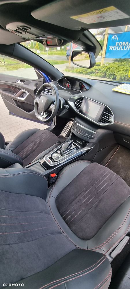 Peugeot 308 PureTech 130 GPF EAT8 Stop & Start GT Pack - 21