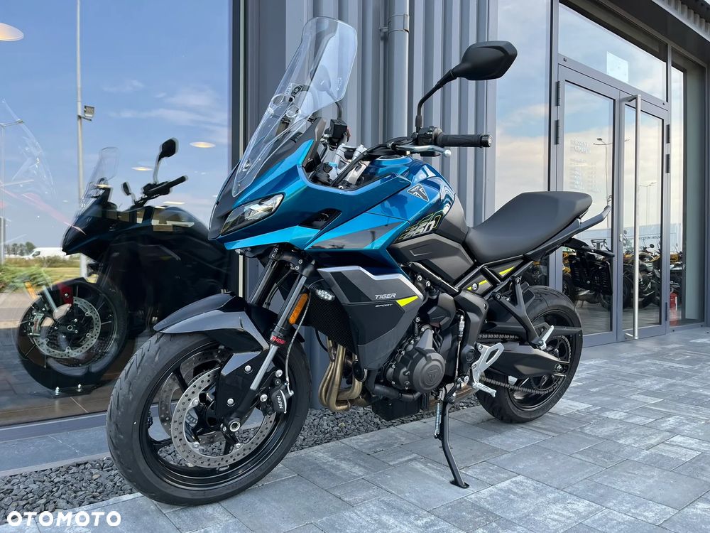 Triumph Tiger - 1