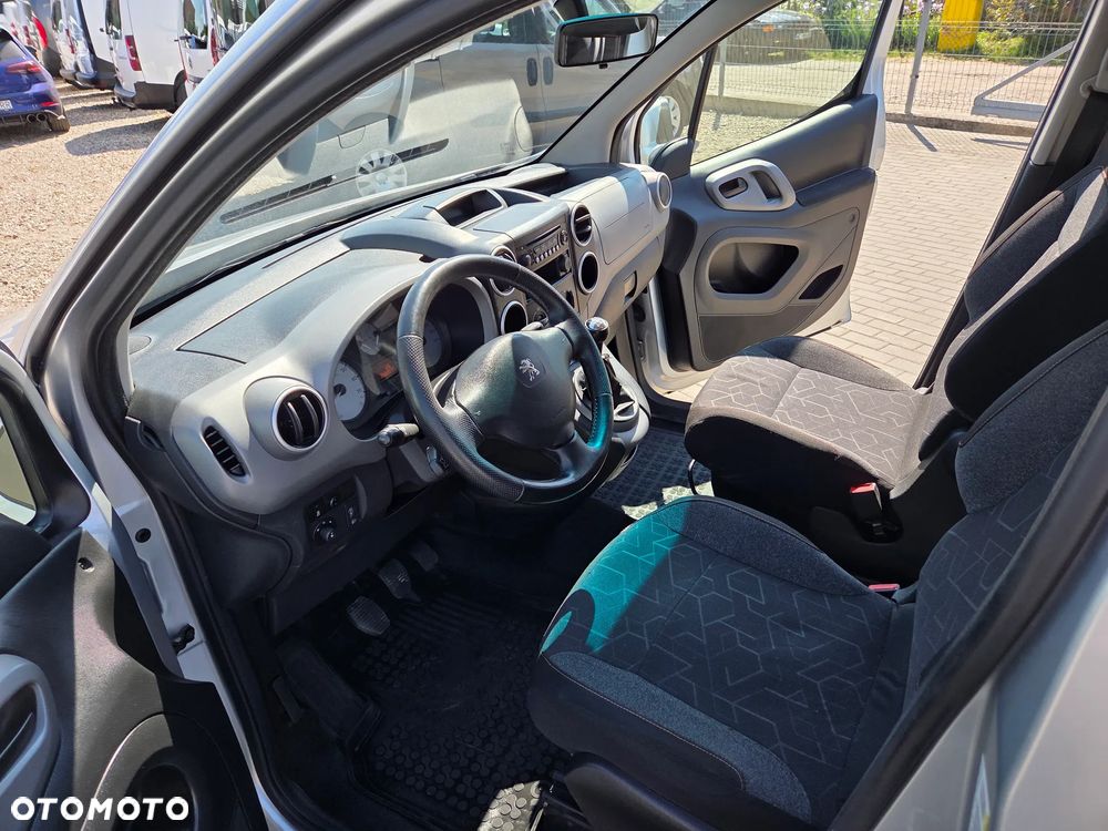 Peugeot Partner BlueHDi 100 Stop&Start Active - 11