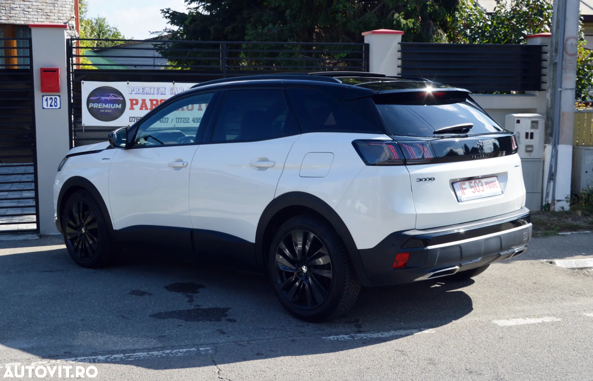 Peugeot 3008 Plug-In Hybrid 225 e-EAT8 GT - 38