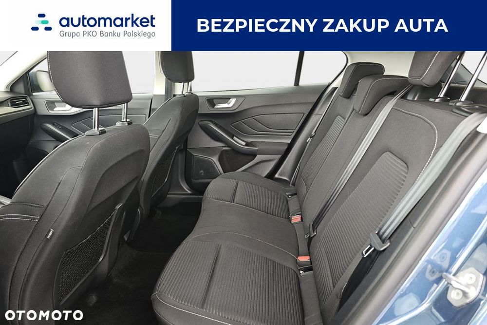 Ford Focus 1.0 EcoBoost mHEV Titanium - 12