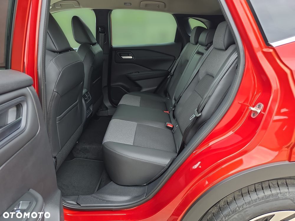 Nissan Qashqai 1.3 DIG-T MHEV N-Connecta Xtronic - 12