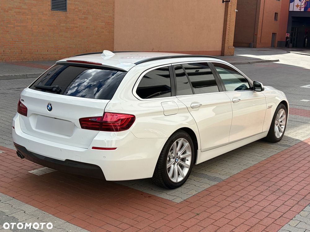 BMW Seria 5 520d xDrive - 3
