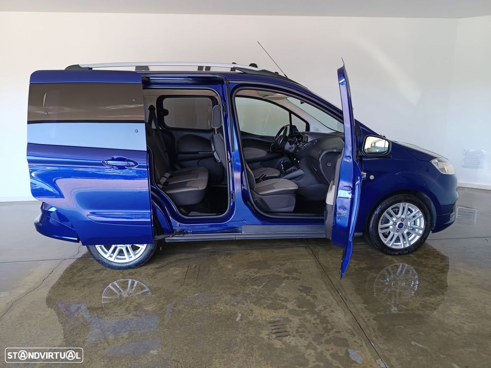 Ford Tourneo Courier 1.0 EcoBoost Titanium - 11