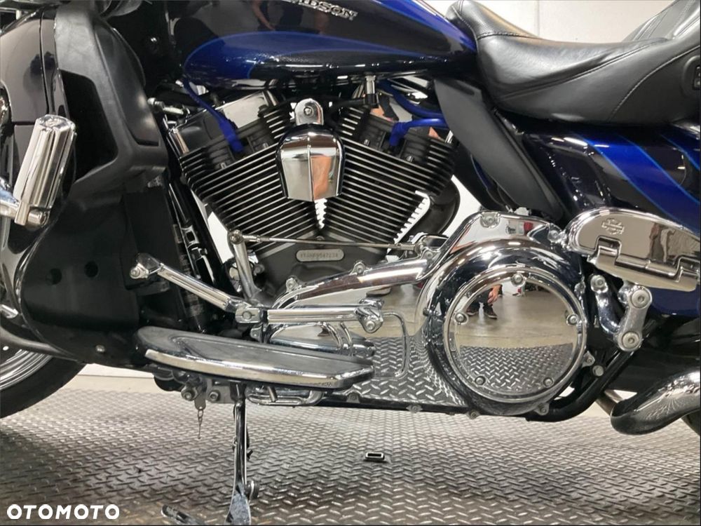 Harley-Davidson Touring Road Glide - 7