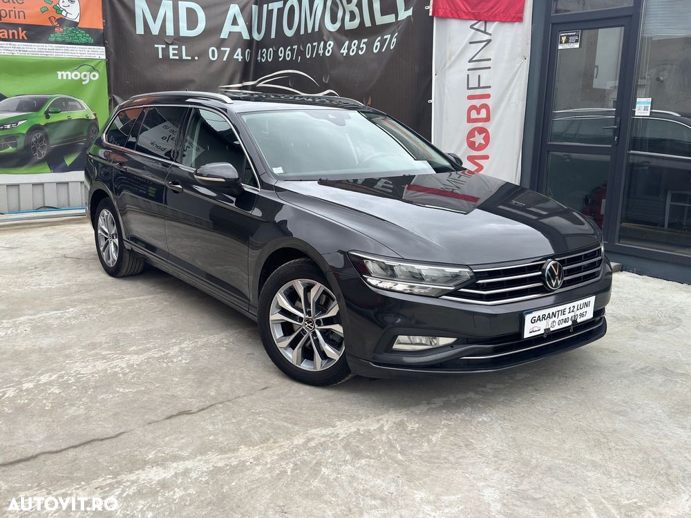 Volkswagen Passat - 1