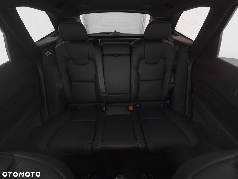 Volvo XC 60 B5 B AWD Ultra Black Edition - 19