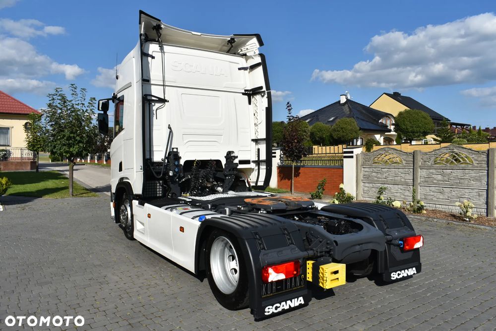 Scania R460 // BARDZO MAŁY PRZBIEG // NAVI  // VIRTUAL COCKPIT // FULL LED // LOW DECK // KLIMA POSTOJOWA // ZABUDOWY // - 6