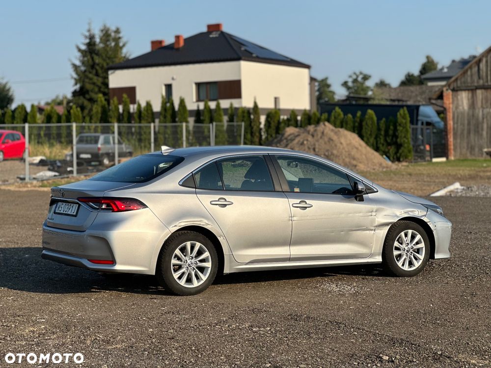 Toyota Corolla - 8