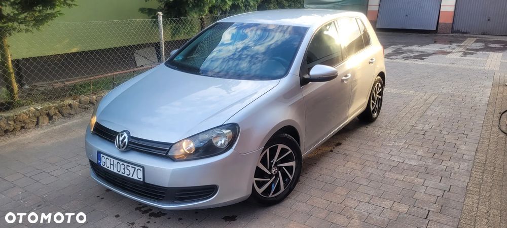 Volkswagen Golf 1.6 TDI DPF Comfortline - 2
