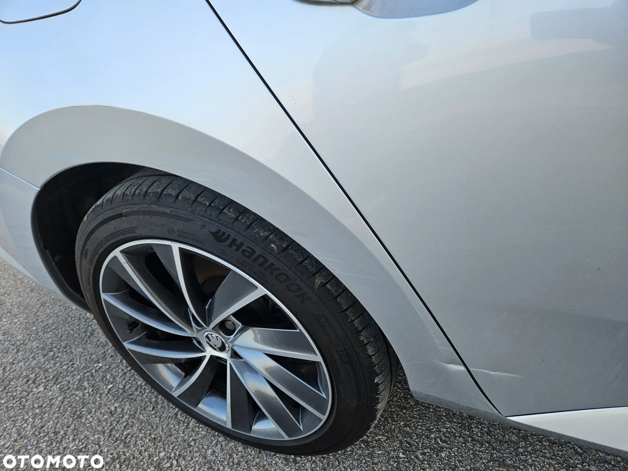 Skoda Superb 2.0 TDI 4x4 DSG Style - 30