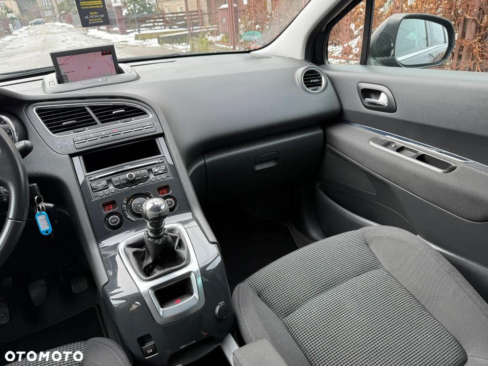 Peugeot 5008 2.0 HDi Family 7os - 18