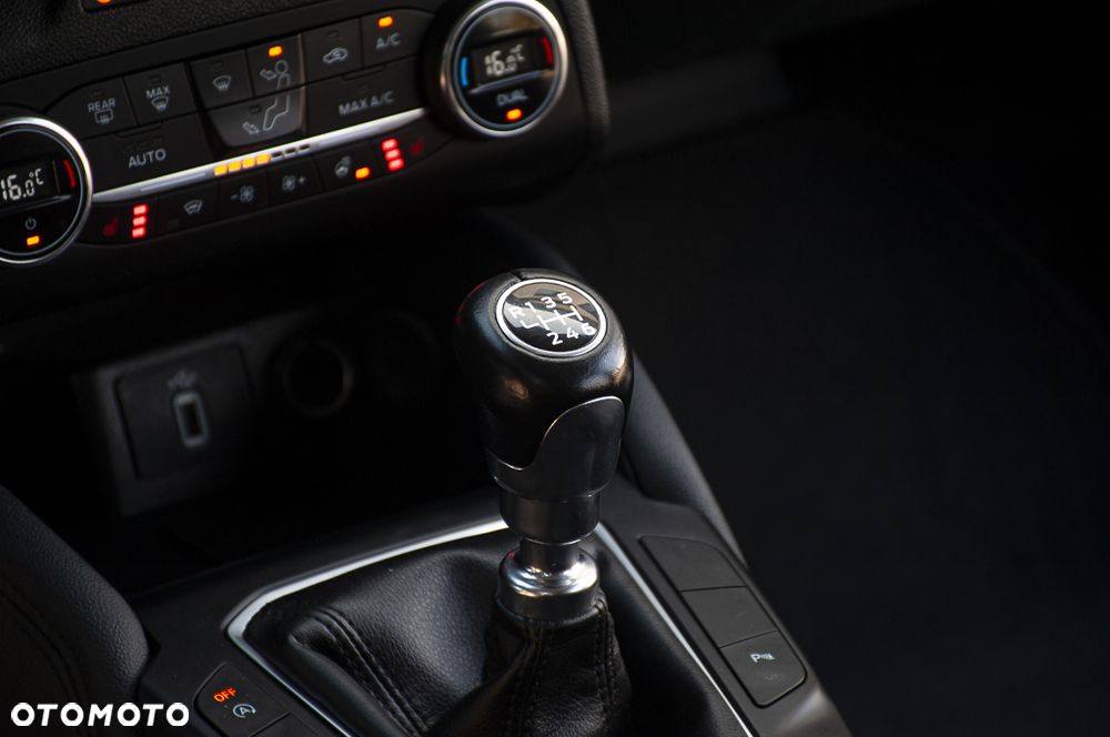 Ford Focus 1.5 EcoBlue Titanium - 30