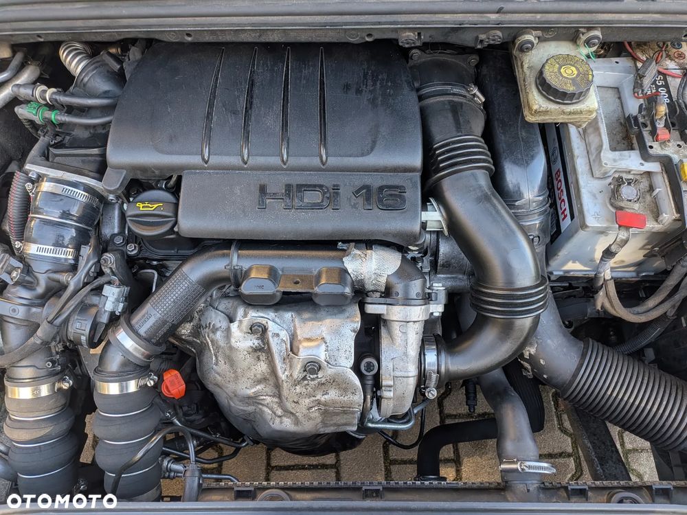 Peugeot 308 1.6 HDi Premium - 31