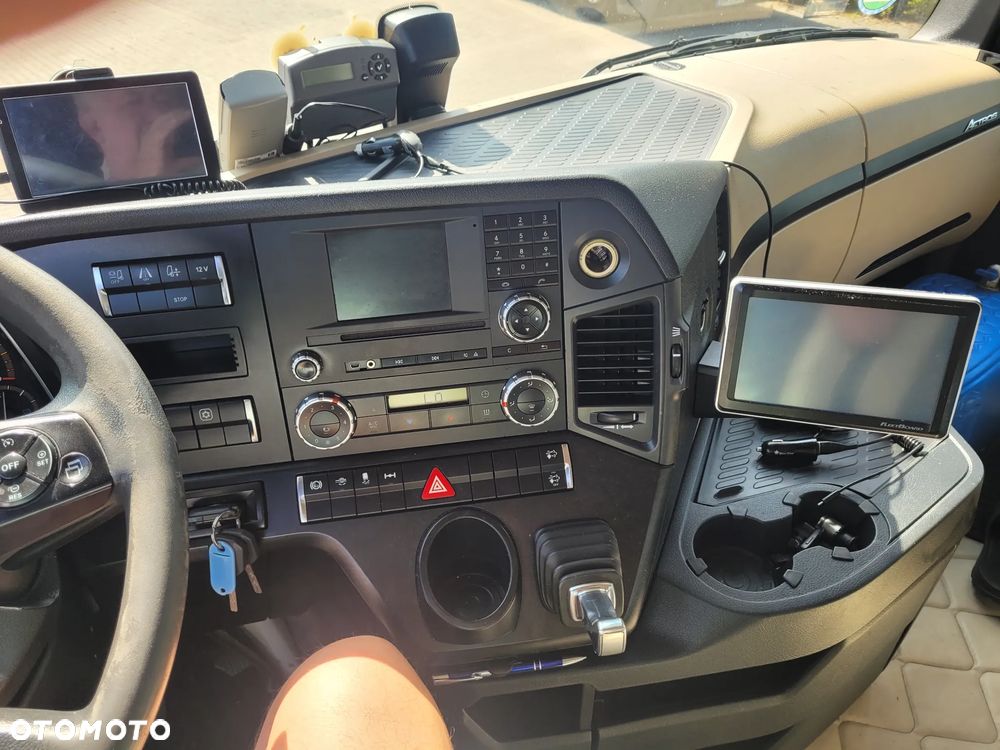 Mercedes-Benz Actros 450 - 5