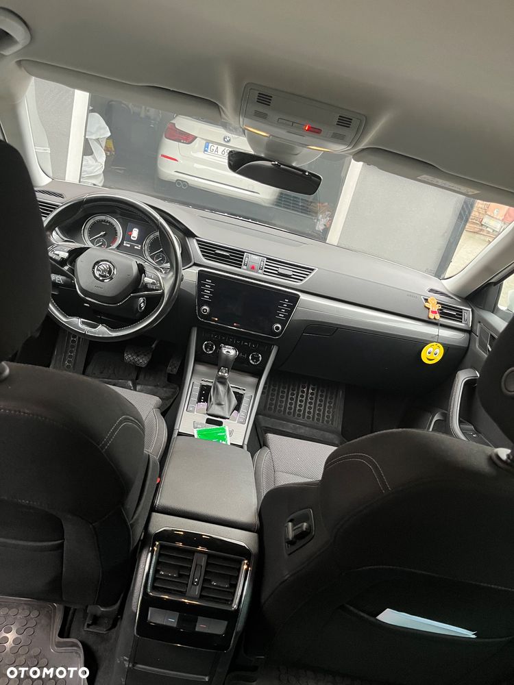 Skoda Superb 2.0 TDI DSG Style - 7