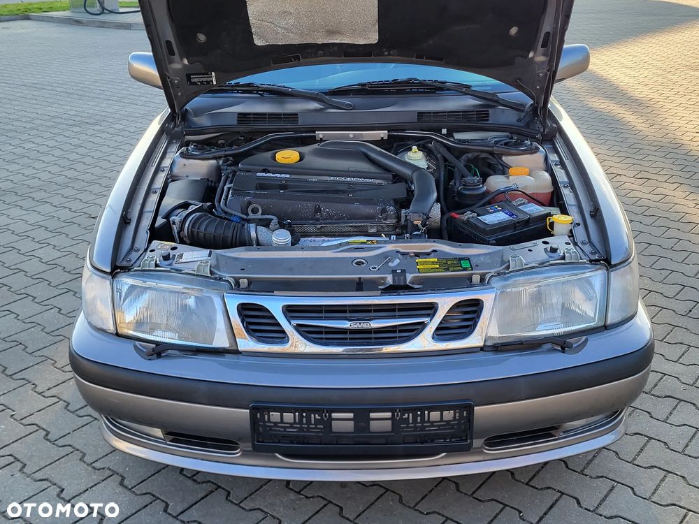 Saab 9-3 - 25