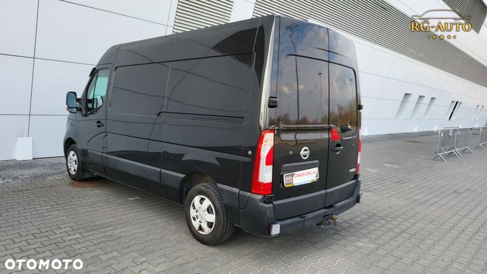 Nissan NV400 - 11