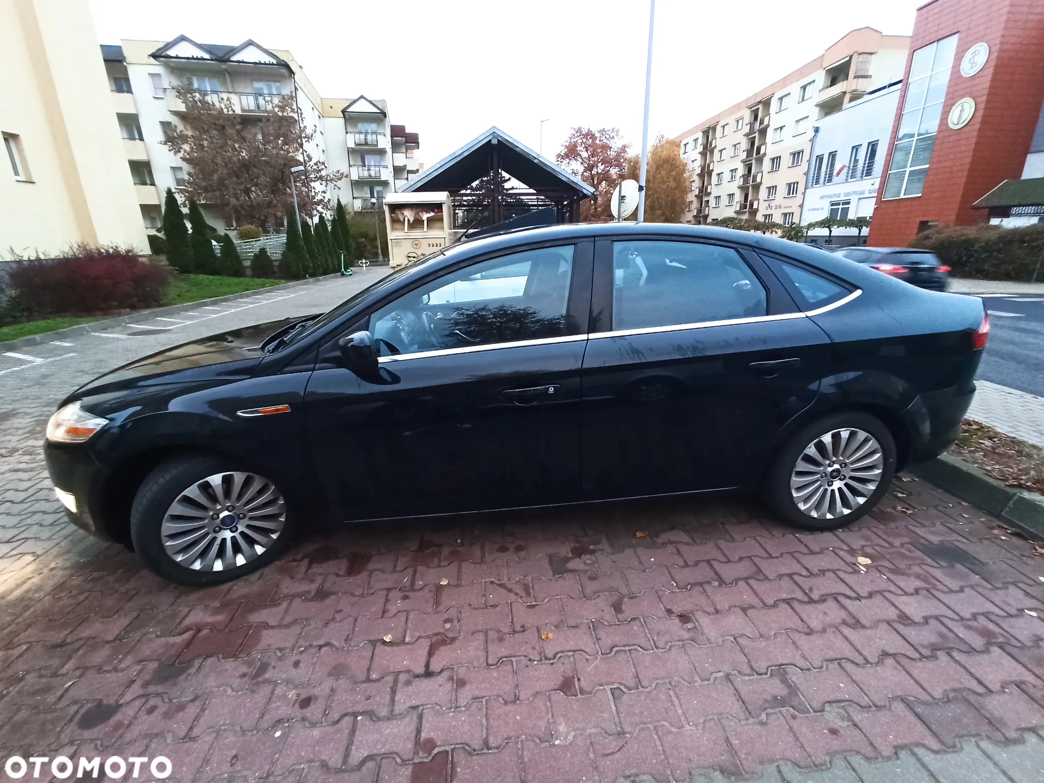 Ford Mondeo 2.0 TDCi Titanium - 24