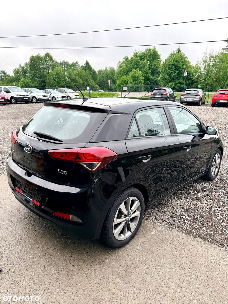 Hyundai i20 blue 1.2 Advantage - 6