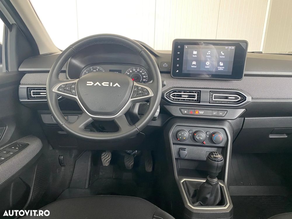 Dacia Logan TCe 90 MT5 Expression - 14