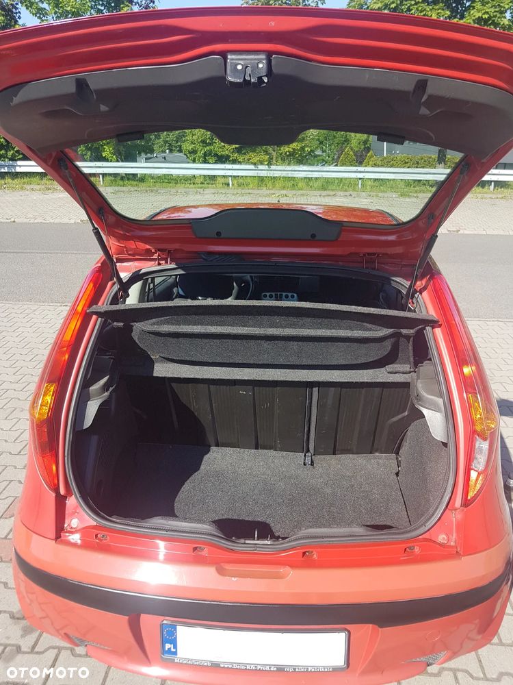 Fiat Punto 16V HGT - 12