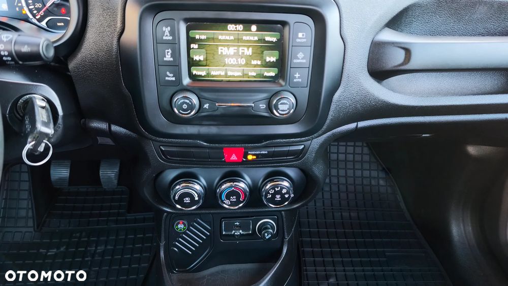Jeep Renegade - 18