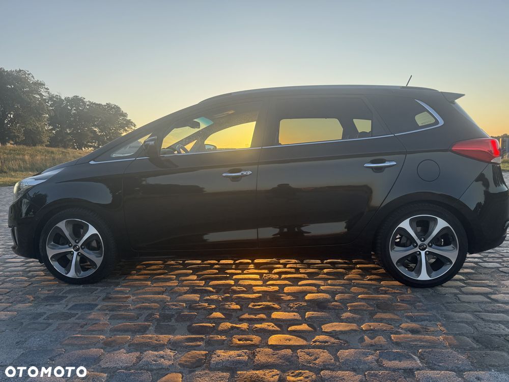 Kia Carens 1.7 CRDi L - 7