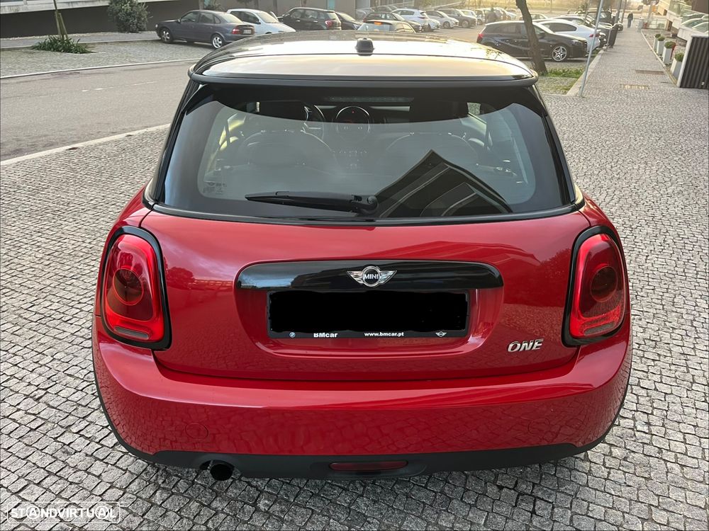 MINI 3 Portas One Aut. - 6