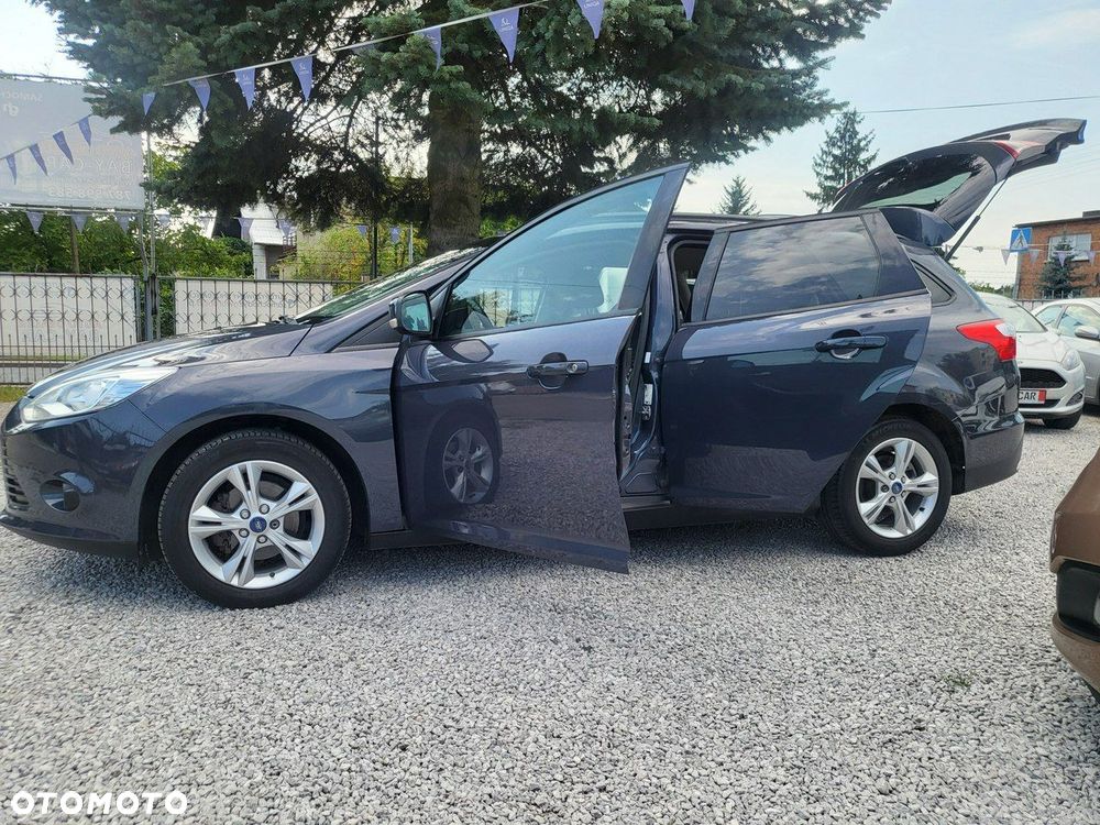 Ford Focus - 12
