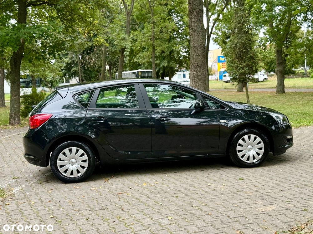 Opel Astra 1.4 Innovation - 11