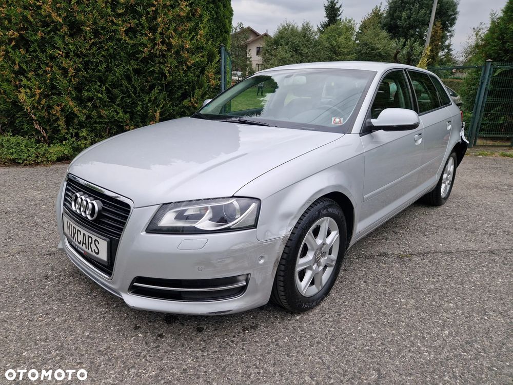Audi A3 Sportback 2.0 TDI Attraction S tronic - 6